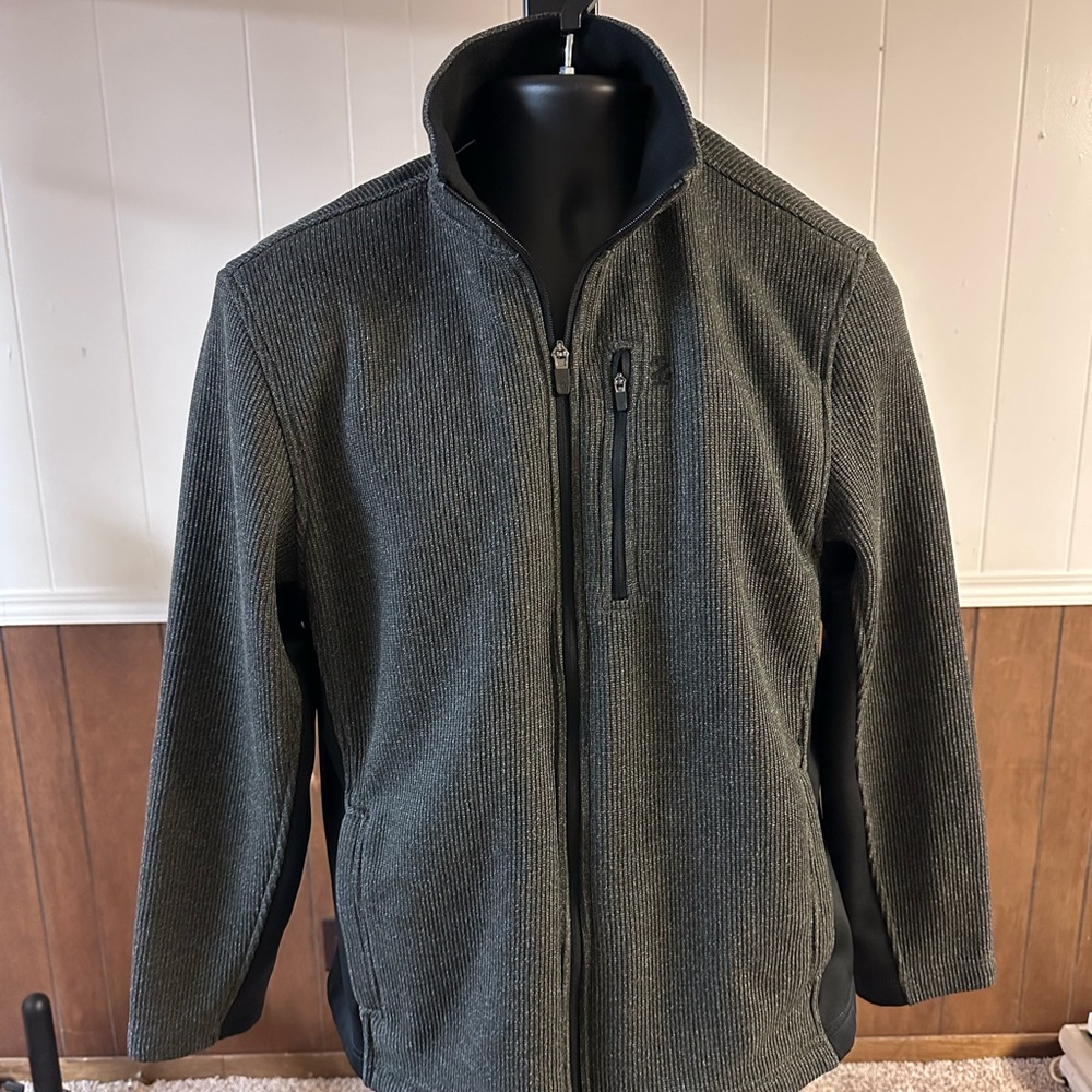 Men’s Izod fleece